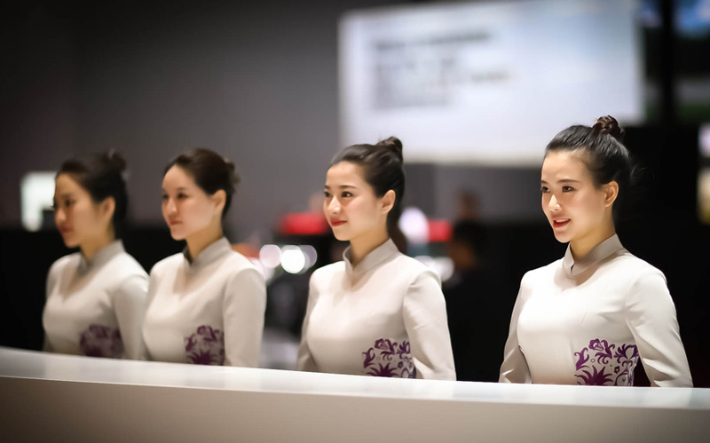 淺談會(huì)展禮儀服務(wù) 靚麗禮儀如何成為展位焦點(diǎn)
